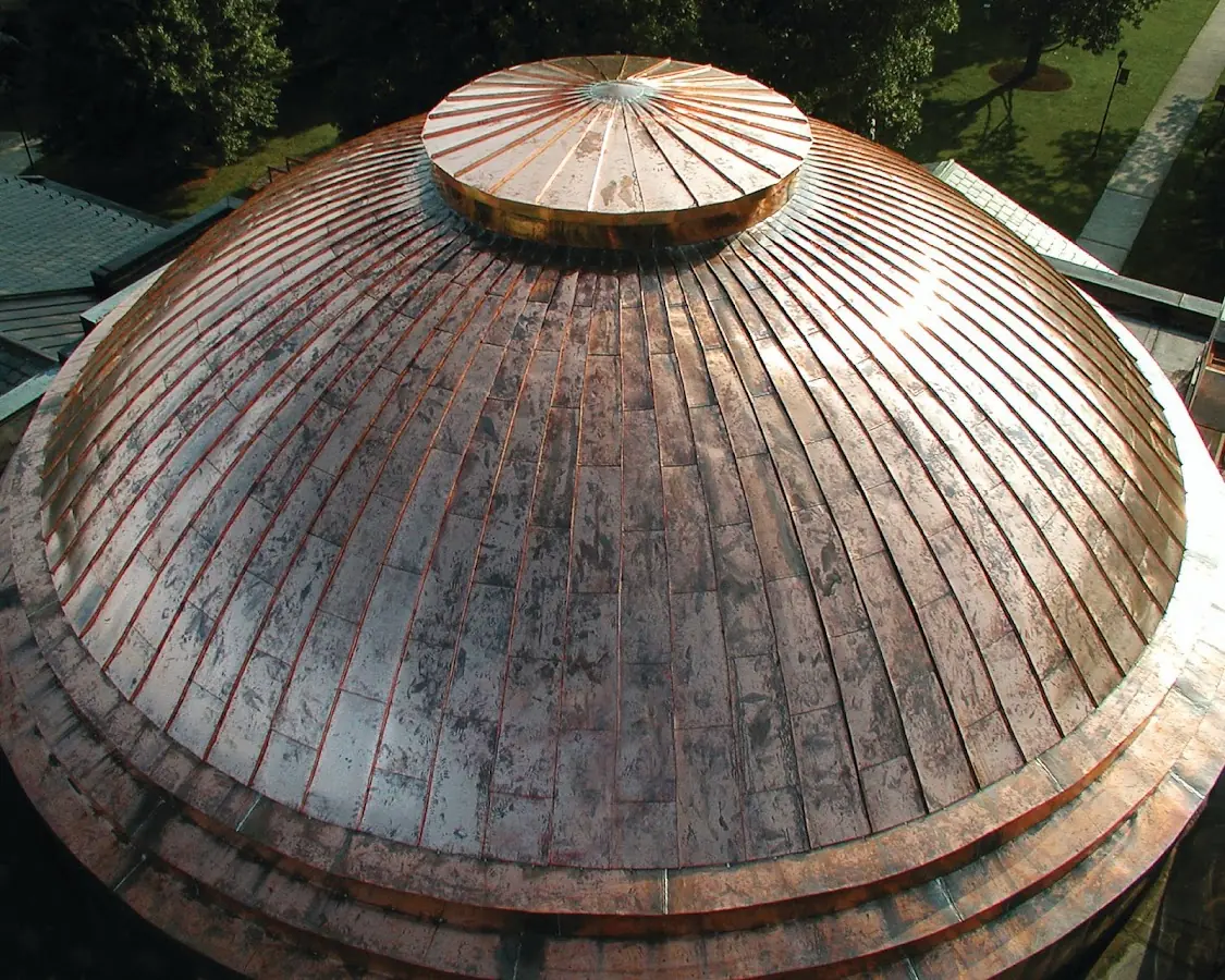 Craftsman Roofing crew installing a new roof in Thumpertown Beach